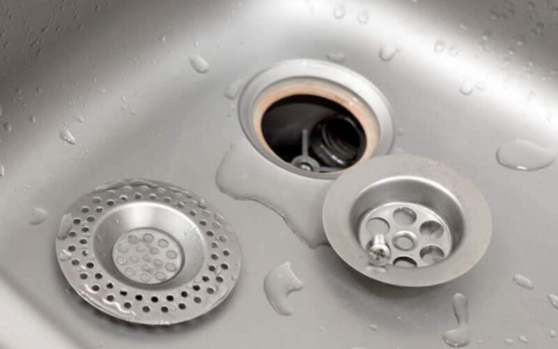 4 Common Reasons for a Damaged Water Line