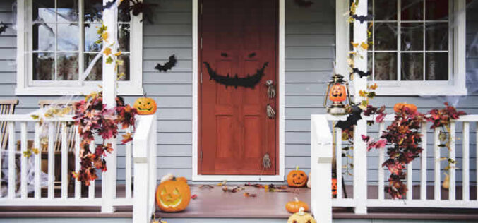 Halloween House – Some Decoration Ideas