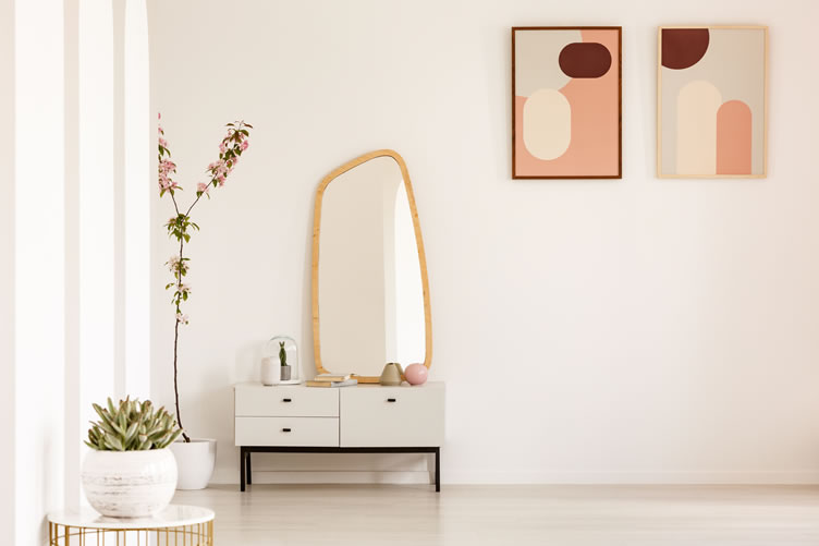 the major benefits of mirrors in the home