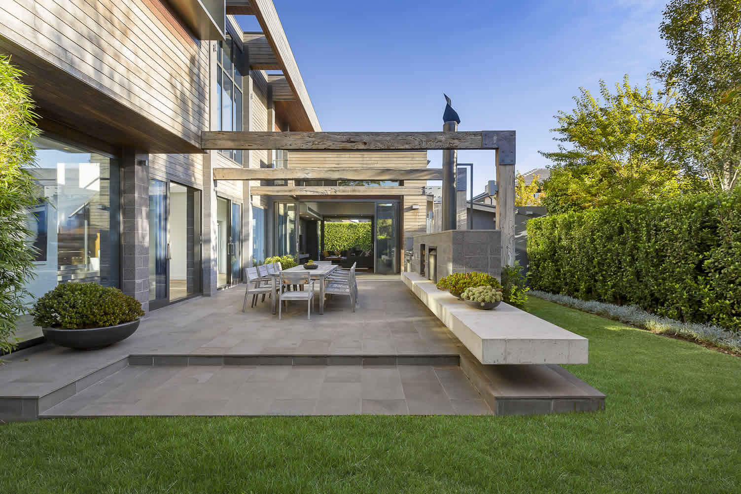 rules to follow when doing DIY landscaping