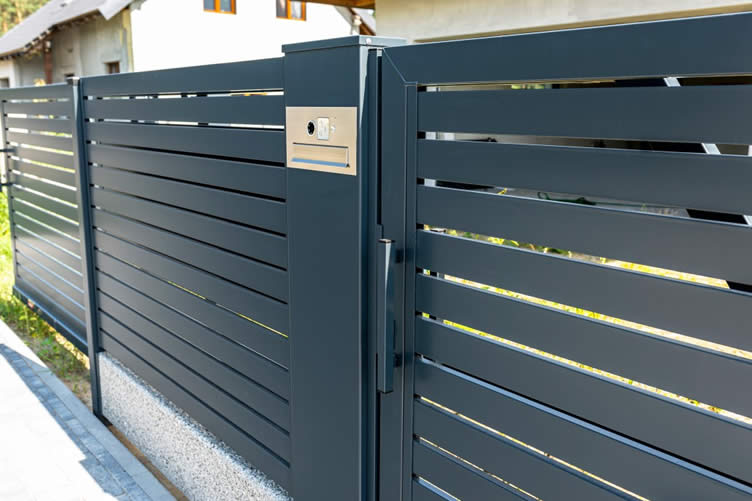 what to consider when building a fence