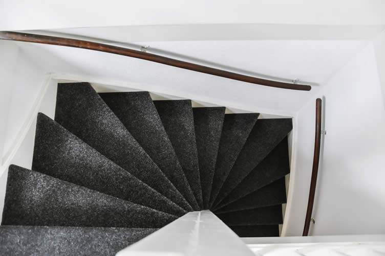 installing top quality flooring
