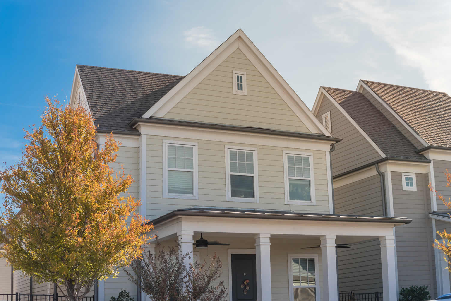 main benefits of different types of siding