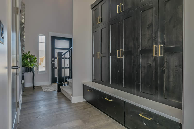 top reasons to add a mudroom