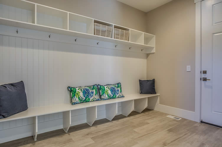 top reasons to add a mudroom