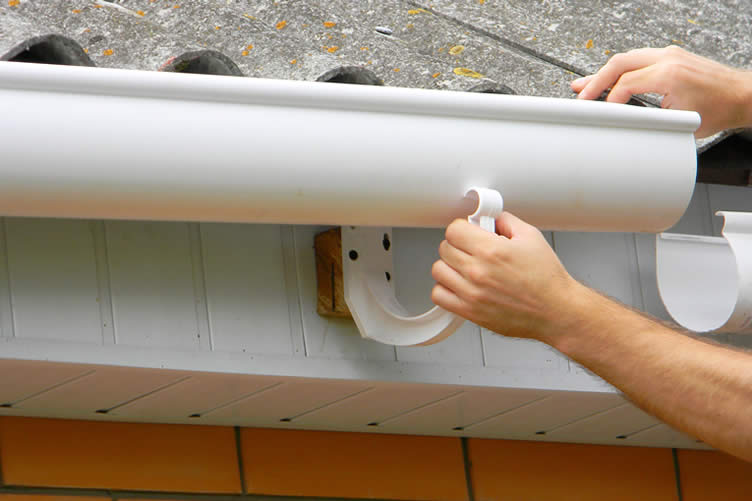 protecting your gutters from clogging