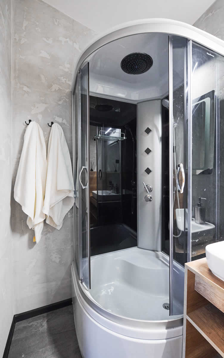 perfect shower enclosure