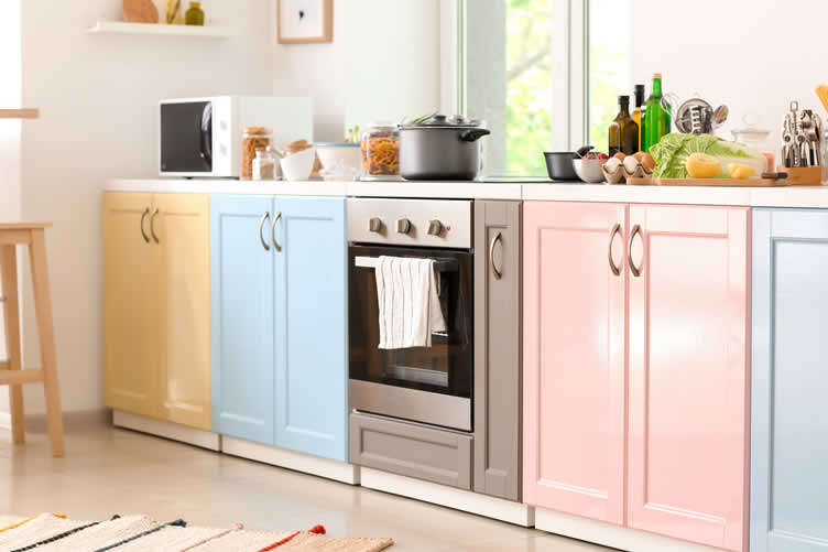 colorful kitchens