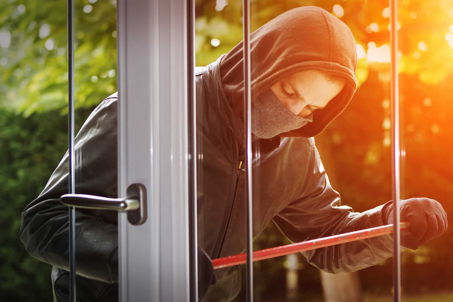 what to do to avoid theft