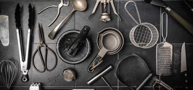The Ultimate Kitchenware Guide: Must-Haves for Family Cooking