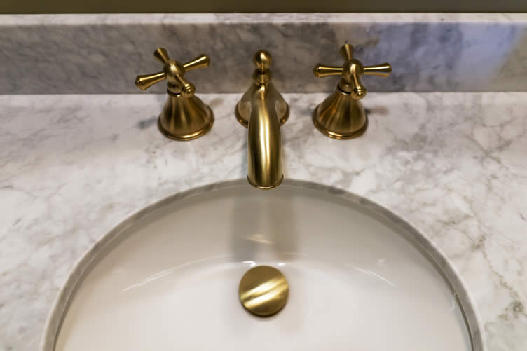 bathroom faucet guide