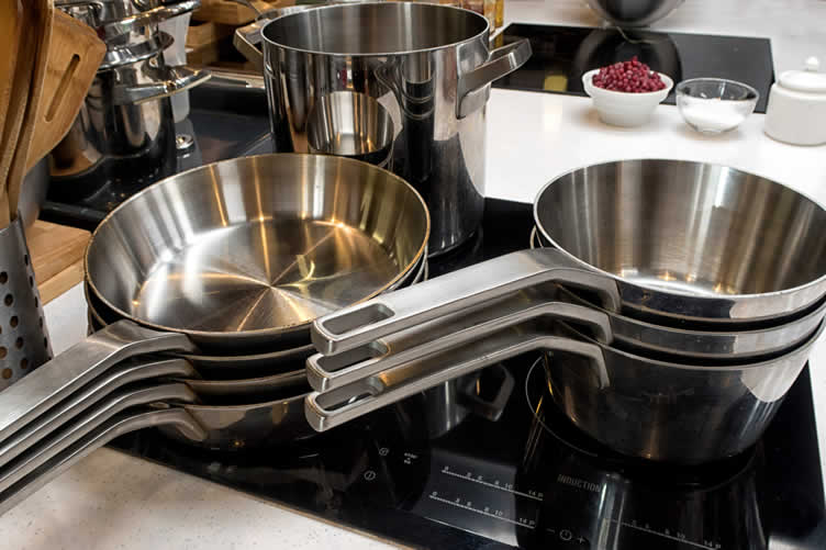 kitchen cookware types