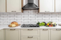 Kitchen Backsplash Styles: How to Pick the Perfect Look