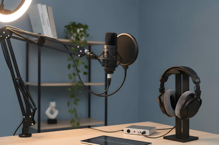 home podcasting station