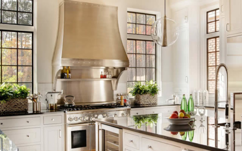 Kitchen Hood for Lighting and Kitchen Escape