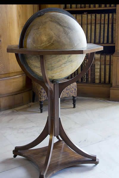 library decor